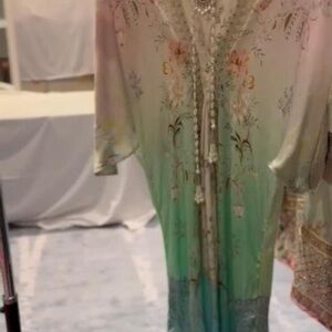 Floral Ombre kaftan
